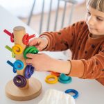 GRIMM'S SORTING HELPER BUILDING RINGS RAINBOW