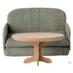 MAILEG OVÁLIS DOHÁNYZÓASZTAL EGEREKNEK 