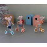 MAILEG TRICIKLIS EGÉRLÁNY - NAGY TESTVÉRLÁNY  HÁTIZSÁKKAL, MÁGNESES MANCSOKKAL