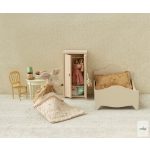 MAILEG EGÉR HERCEGNŐ, NAGY TESTVÉR