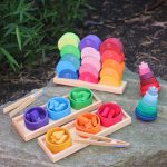 GRIMM'S RAINBOW BOWLS SORTING GAME  