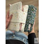 CSILLAGOM Pelenkázó neszesszer vízhatlan pelenkázó lappal - Pillangós rét fehér alapon