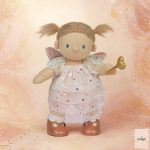 OLLIELLA JÁTÉKBABA TÜNDÉR RUHA - PINK