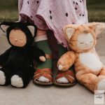 OLLIELLA COZY DINKUM BLACK CAT 