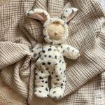 OLLIELLA COZY DINKUM KUTYA, DOMINO