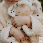 OLLIELLA COZY DINKUM KUTYA, DOMINO