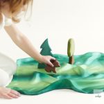 SARAH SILK'S MINI JÁTSZÓSELYEM, ERDŐ